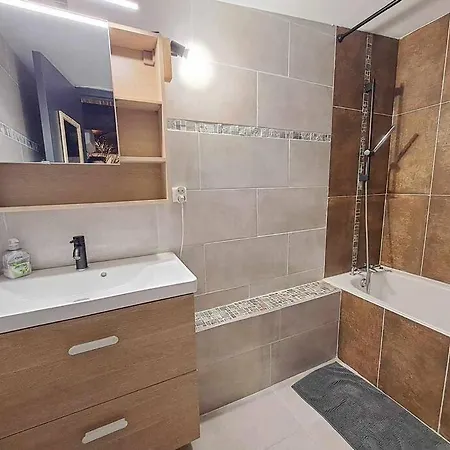 Apartmán Rochambeau - T2 - Hyper Centre - Clim *
