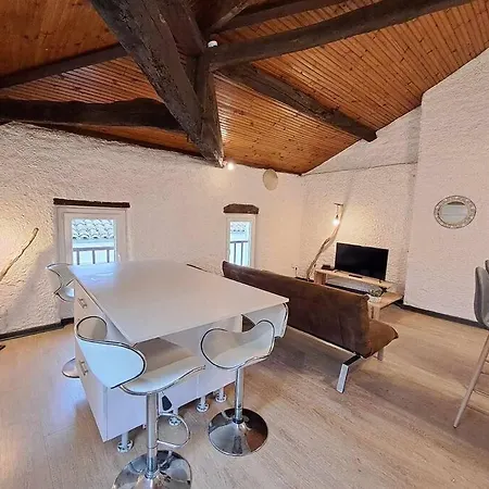 Apartmán Rochambeau - T2 - Hyper Centre - Clim *